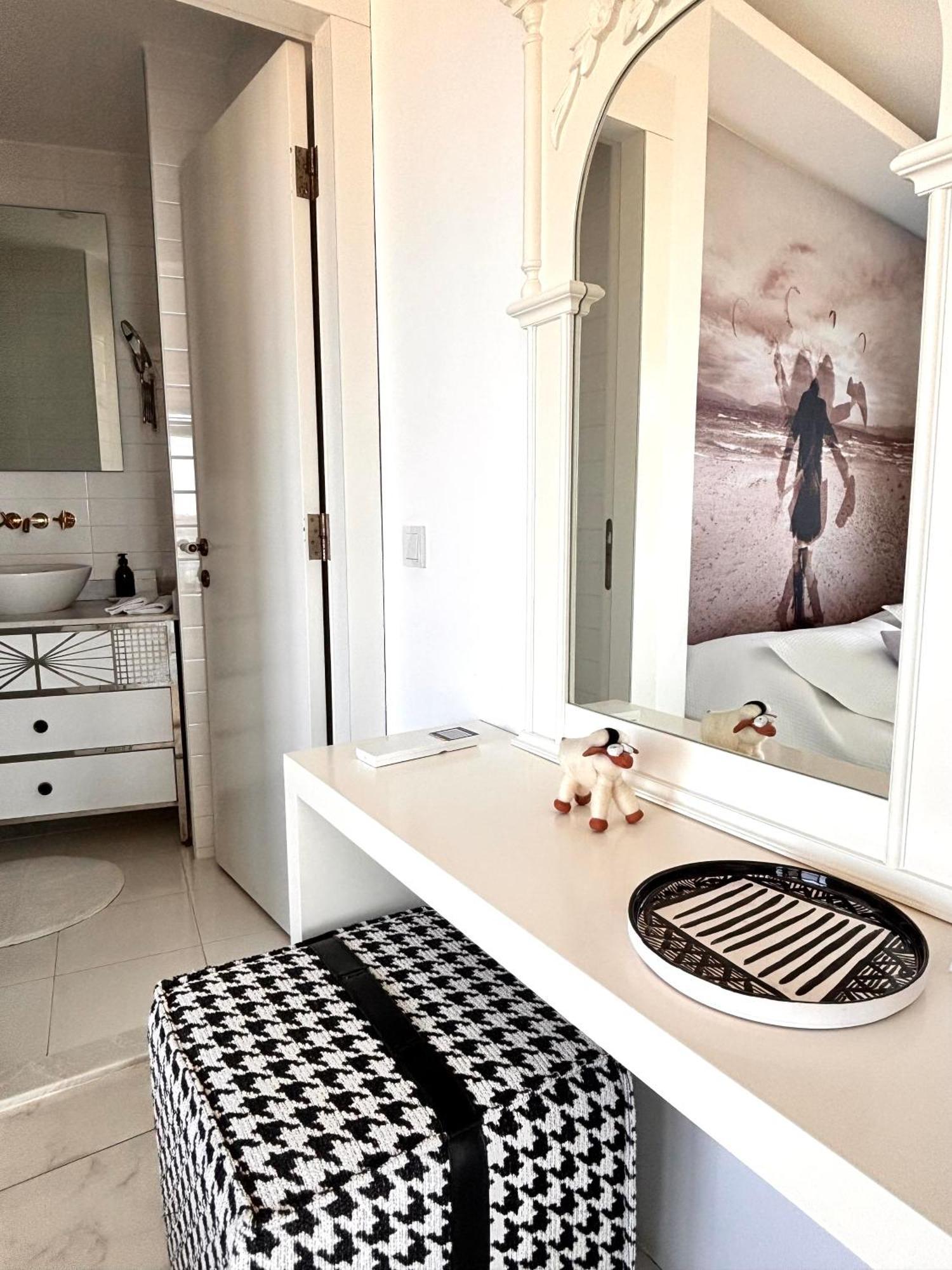 Çeşme Sato Design Hotel (Adults Only) חדר תמונה